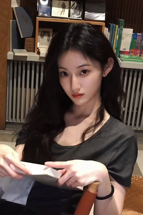 Jin Tianruyi photo 9