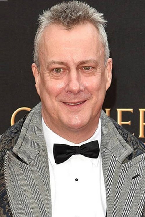 Kép: Stephen Tompkinson színész profilképe