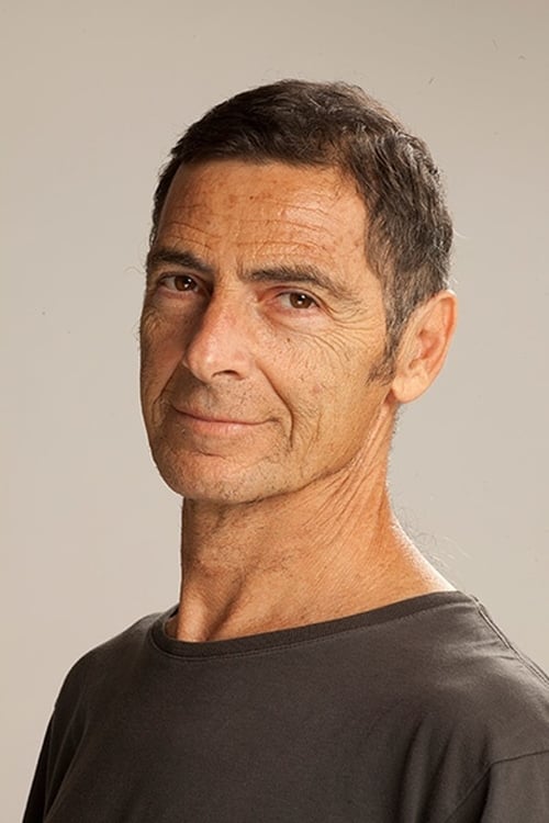Kép: Gustavo Garzón színész profilképe