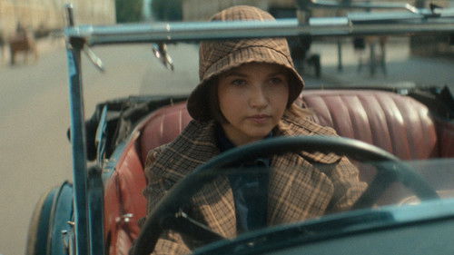 Кадр из Семь циферблатов Агаты Кристи