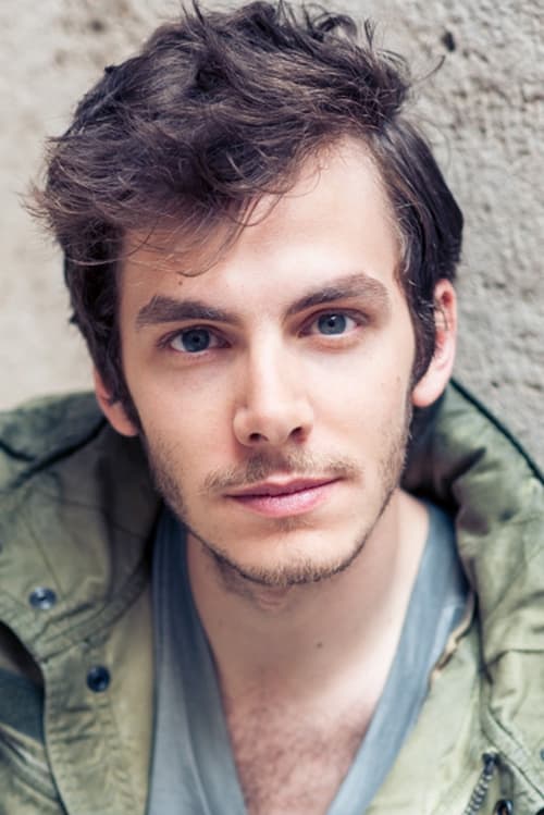 Kép: Alessandro Sperduti színész profilképe