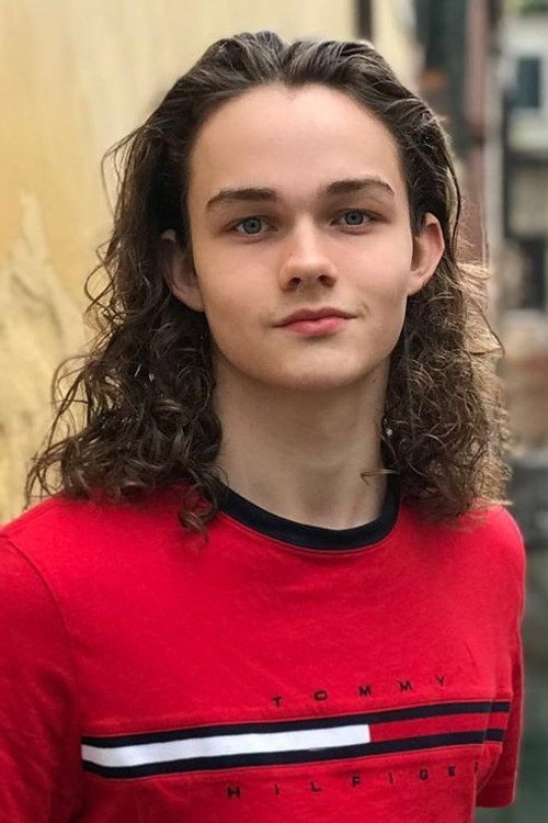 Levi Miller