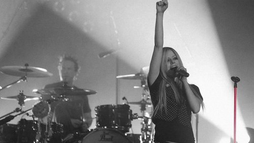 Avril Lavigne: MTV Live in Paris 2007 Avril Lavigne: MTV Live in Paris 2007