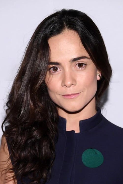 Kép: Alice Braga színész profilképe