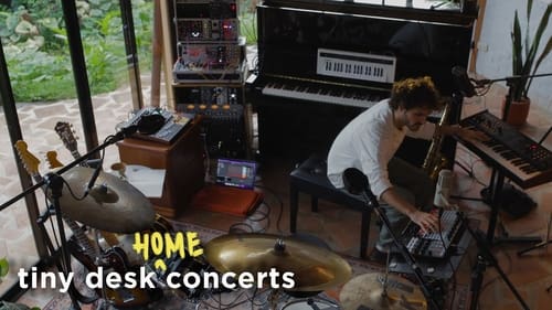 Poster della serie NPR Tiny Desk Concerts