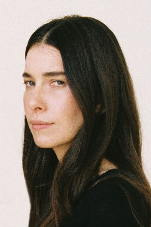Danielle Haim Photo