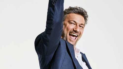Jonas Kaufmann, melodies viennoises Backdrop Blur