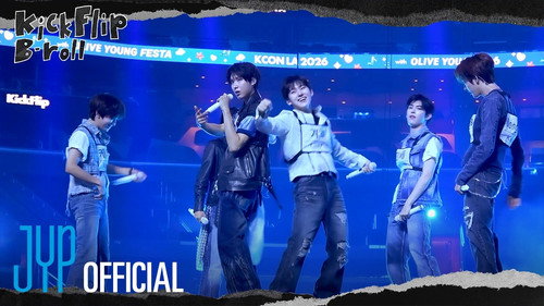 “KCON LA 2026” Behind