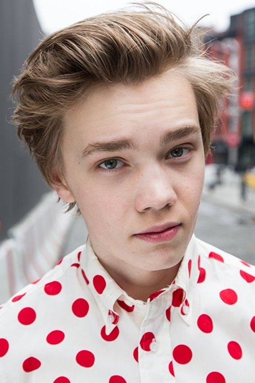 Kép: Charlie Plummer színész profilképe