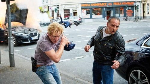 Escena del episodio 10 de la temporada 40 de la serie Alerta Cobra