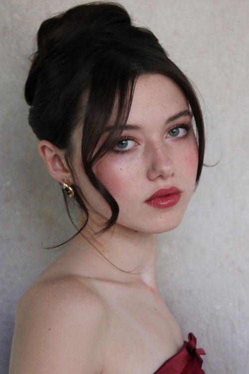 Kép: Violet McGraw színész profilképe