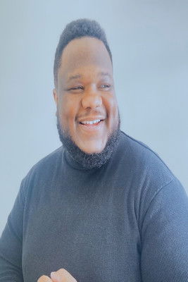 Miles Snow ha trabajado con Darryl Postley Jr. en 1 ocasiones