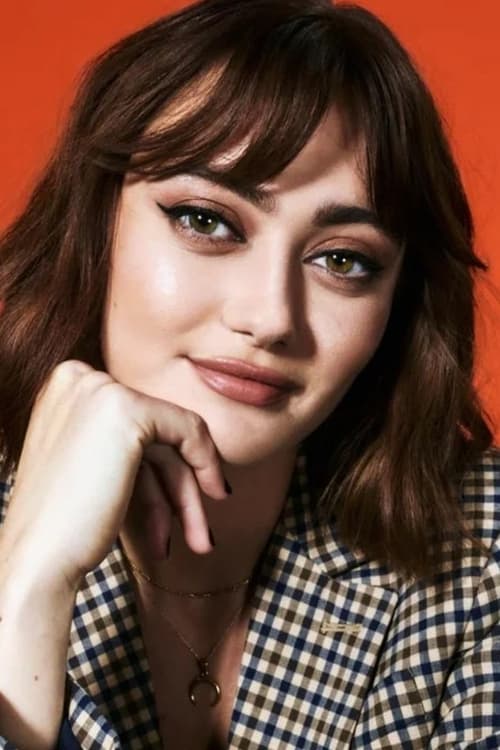 Kép: Ella Purnell színész profilképe