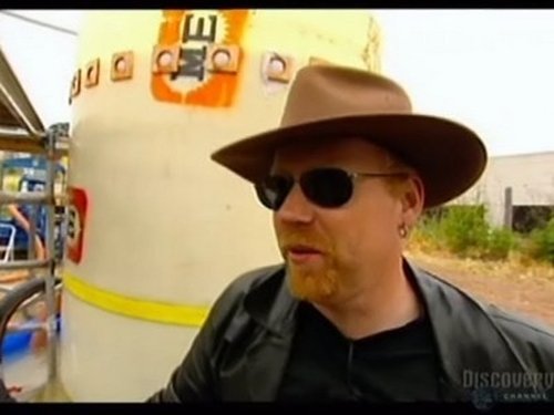 Poster della serie MythBusters