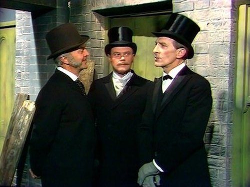 Escena del episodio 3 de la temporada 2 de la serie Sherlock Holmes