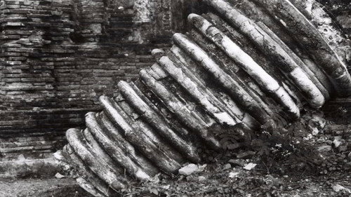 One Night at the Talaenggaeng Road