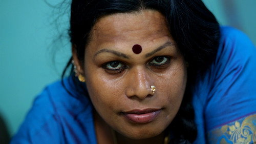 Guru, A Hijra Family