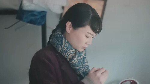 花旦忆 Backdrop Blur