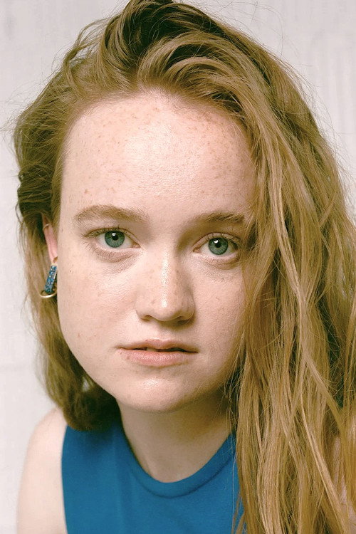Liv Hewson photo 9