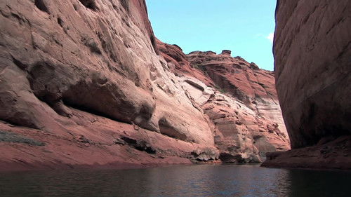 Ancient Aliens: Origins S02E12 backdrop