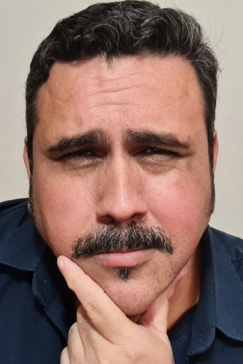 Carlos Miola