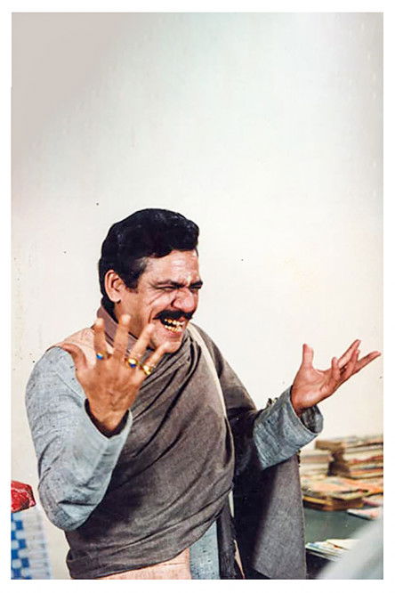 Escena 2 de कक्काजी कहिन