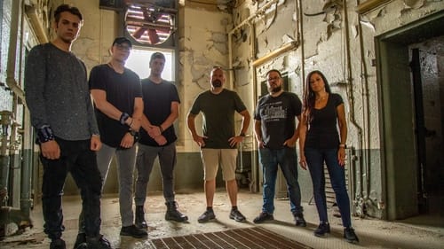 Poster della serie Ghost Hunters: TAPS Returns