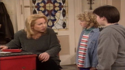 Escena del episodio 14 de la temporada 2 de Grace Under Fire