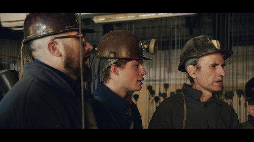 Janek z kopalni Wujek. Film o górniku z Koszalina Backdrop Blur