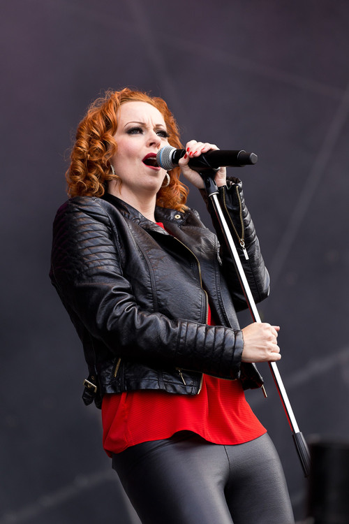 Anneke van Giersbergen