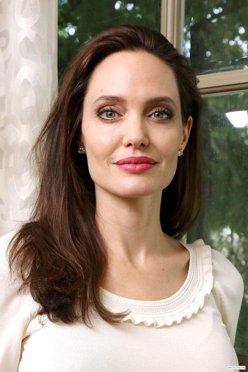 Angelina Jolie