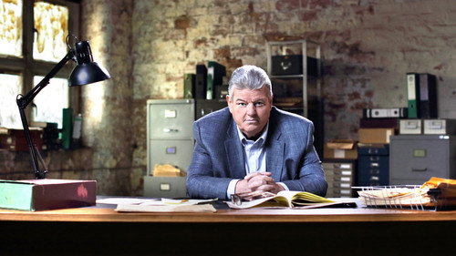 Robbie Coltrane's Critical Evidence