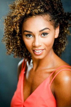 Haydon Downing ha trabajado con Jessica Reeve en 1 ocasiones