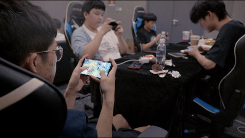 Born to Win: the King Pro League Saga