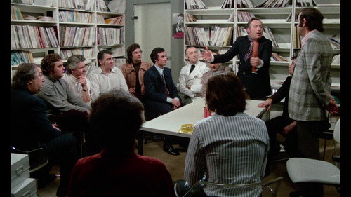 Everybody He Is Nice, Everybody He Is Beautiful