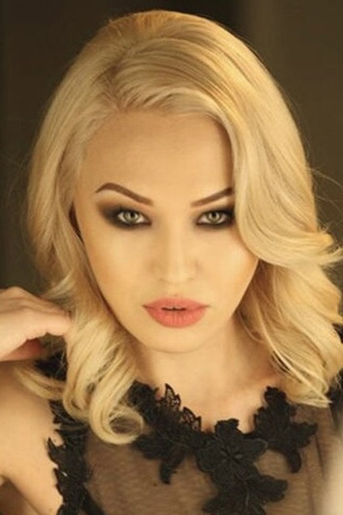 Dina Jakob