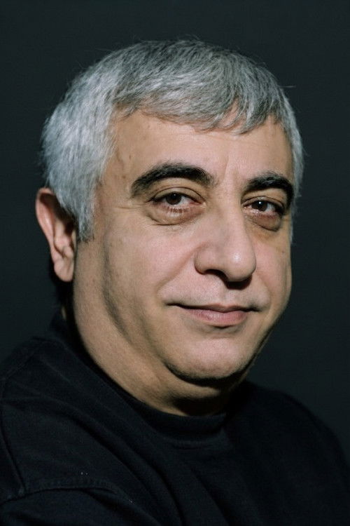 Kép: Suat Sungur színész profilképe