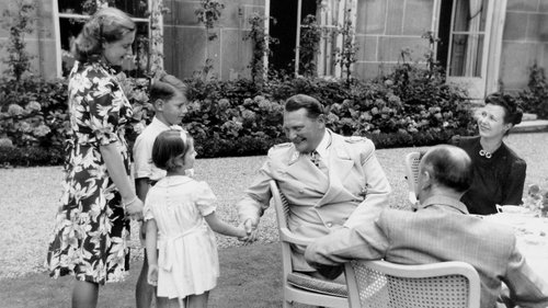 Terror und Champagner – Hitlers Stellvertreter in Paris image 2
