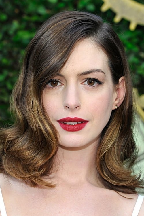 Anne Hathaway isEmma