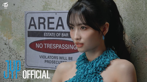 TWICE “SET ME FREE” M/V Behind the Scenes EP.03 still