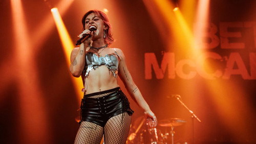 Beth McCarthy - The Hot & Stupid Tour Live from London Backdrop Blur
