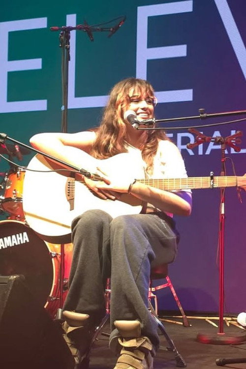 Foto de Aaralyn Shahar Katiela