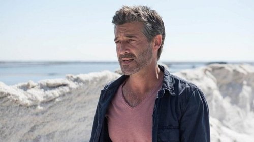 Escena del episodio 3 de la temporada 1 de la serie Tandem