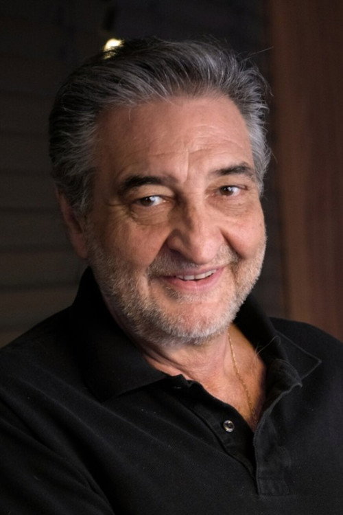 César Benítez