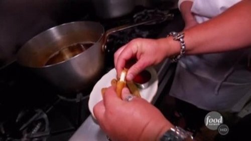Escena del episodio 11 de la temporada 11 de la serie Diners, Drive-Ins and Dives