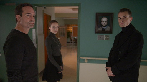 Wayward Pines: 2×1