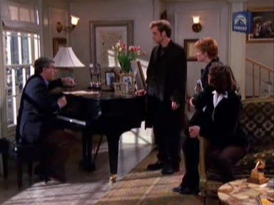 Escena del episodio 9 de la temporada 3 de Caroline in the City