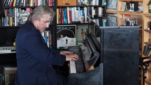 Poster della serie NPR Tiny Desk Concerts