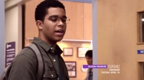 Degrassi, S12E38 - (2013)