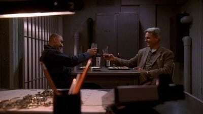 Escena del episodio 2 de la temporada 0 de Navy: Investigación criminal